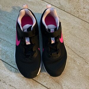 Nike Girls Sneakers
